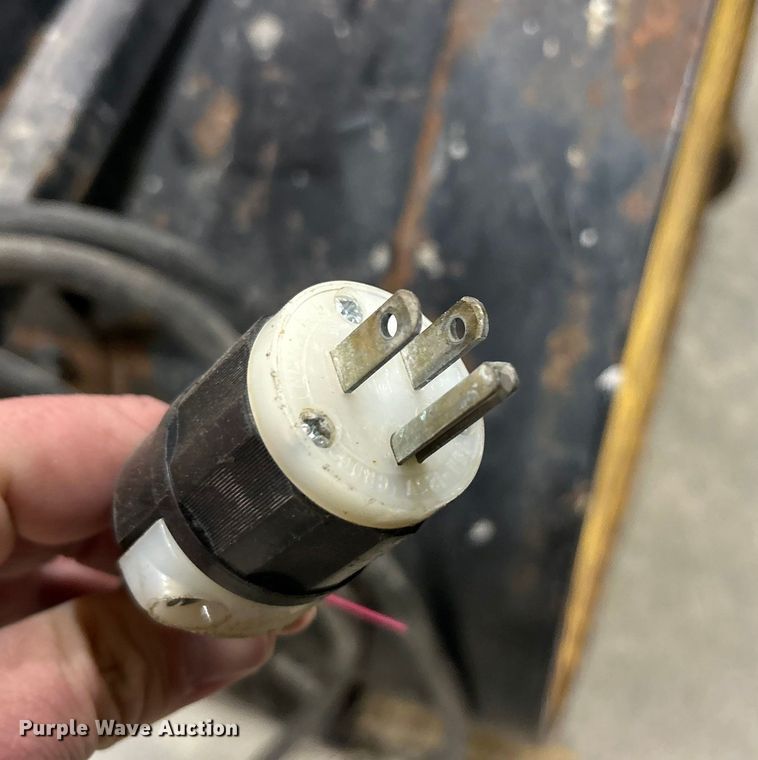 image for item ET6821 (3) Flagro heaters