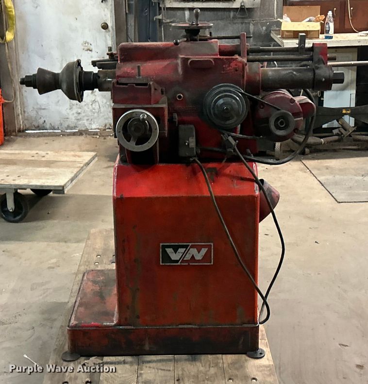 image for item ET6839 Van Norman 204 brake drum lathe