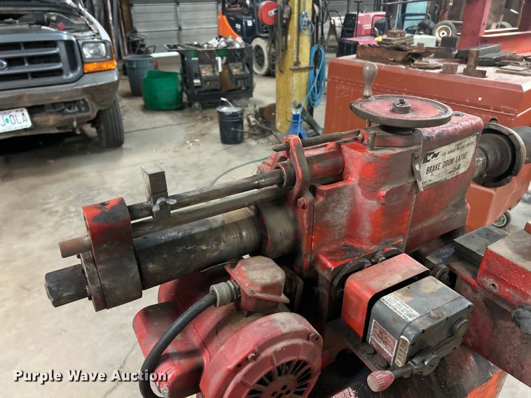 image for item ET6839 Van Norman 204 brake drum lathe