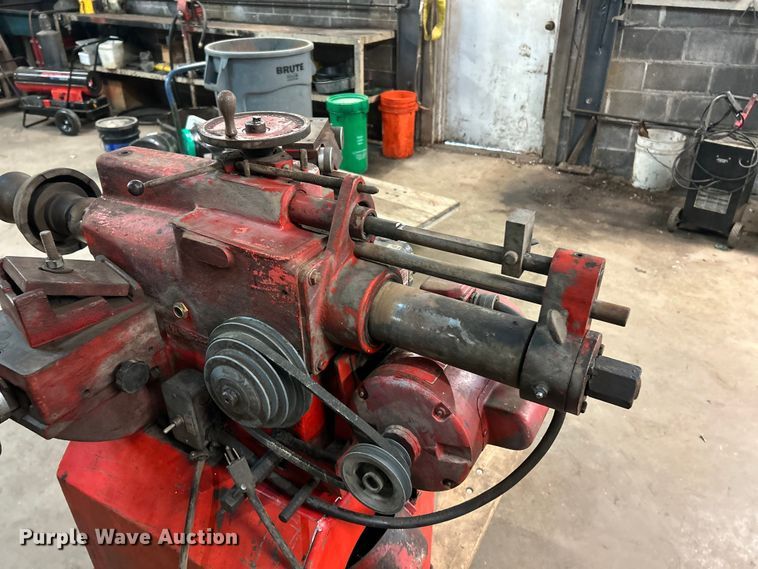 image for item ET6839 Van Norman 204 brake drum lathe