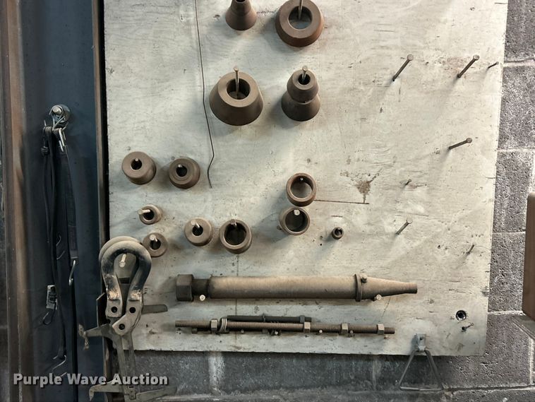 image for item ET6839 Van Norman 204 brake drum lathe