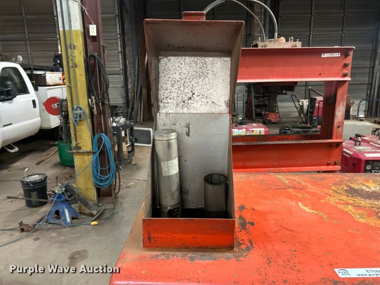 image for item ET6840 Oil transfer cabinet