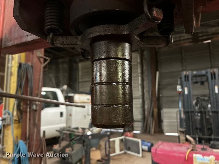 image for item ET6841 F.A. Nugier H60-7 hydraulic press