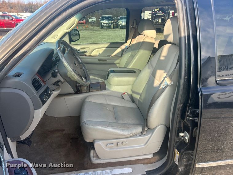 image for item ET6844 2009 Chevrolet Tahoe LTZ SUV