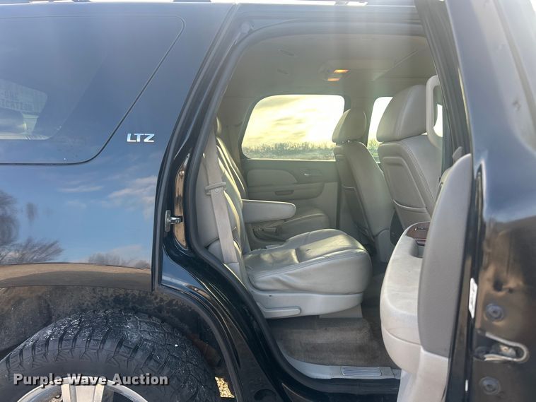 image for item ET6844 2009 Chevrolet Tahoe LTZ SUV