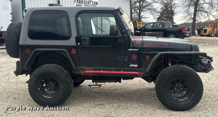 image for item ET6846 2005 Jeep Wrangler Sport SUV