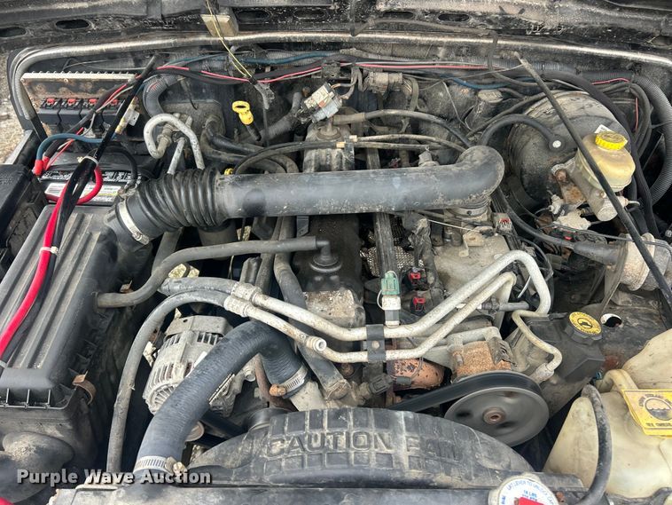 image for item ET6846 2005 Jeep Wrangler Sport SUV