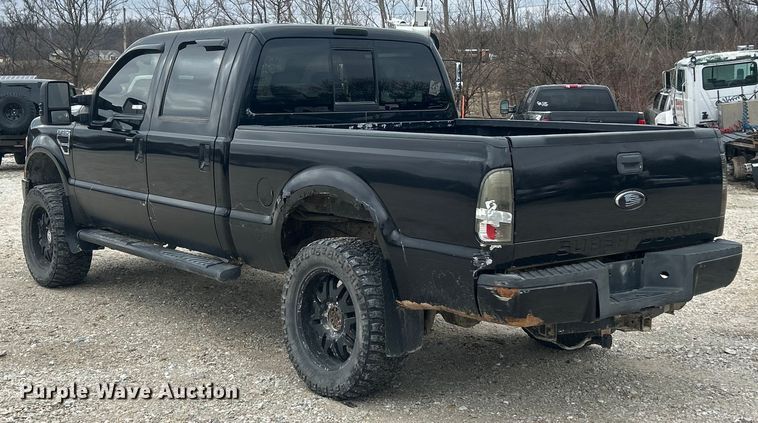 image for item ET6847 2008 Ford F250 XLT Super Duty Crew Cab pickup truck