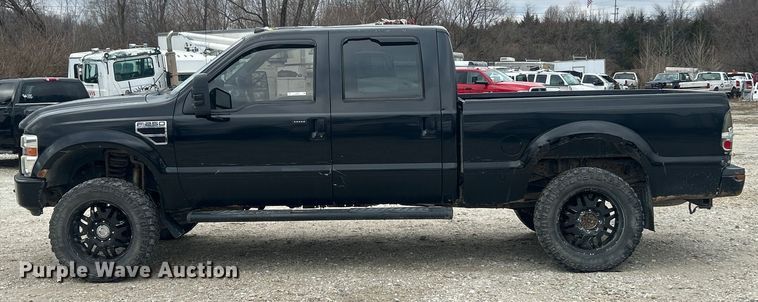 image for item ET6847 2008 Ford F250 XLT Super Duty Crew Cab pickup truck