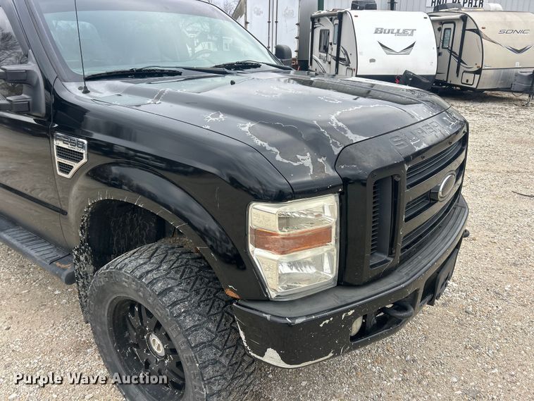 image for item ET6847 2008 Ford F250 XLT Super Duty Crew Cab pickup truck