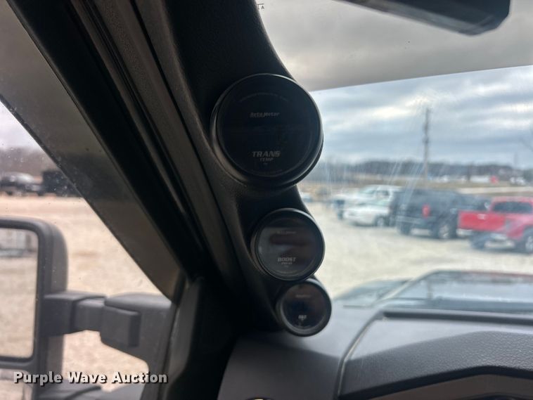 image for item ET6847 2008 Ford F250 XLT Super Duty Crew Cab pickup truck