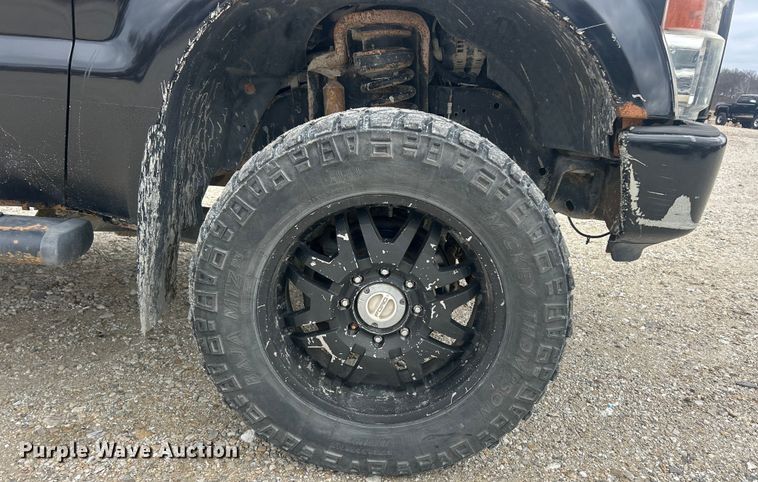 image for item ET6847 2008 Ford F250 XLT Super Duty Crew Cab pickup truck