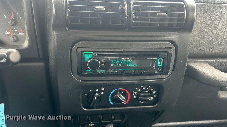 image for item ET6849 2006 Jeep Wrangler X SUV