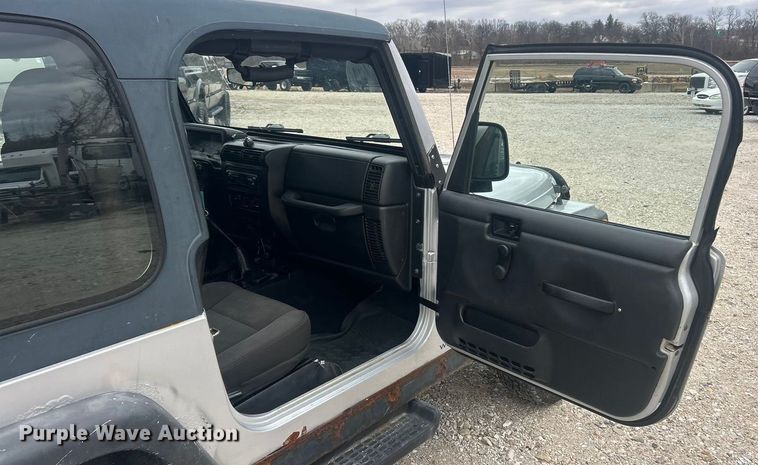 image for item ET6849 2006 Jeep Wrangler X SUV