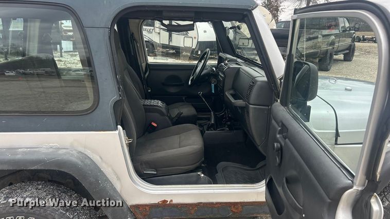 image for item ET6849 2006 Jeep Wrangler X SUV