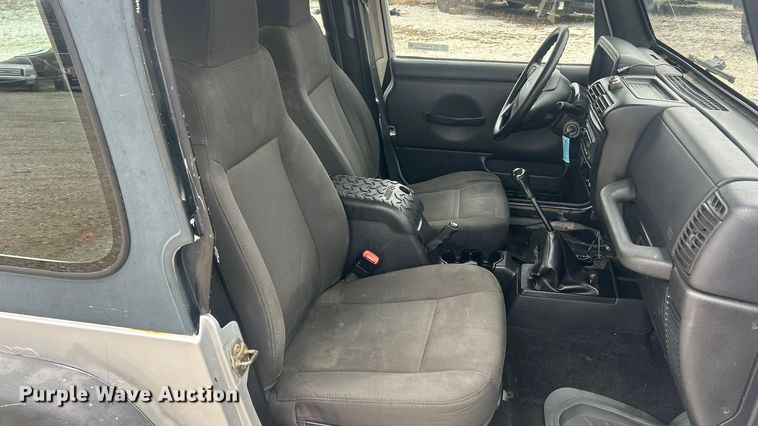 image for item ET6849 2006 Jeep Wrangler X SUV