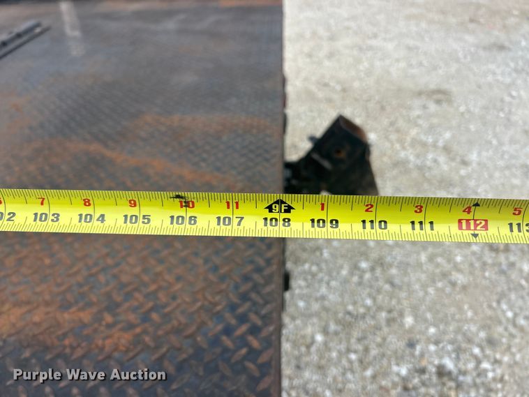 image for item ET6850 2000 Dodge Ram 3500 Ext. Cab flatbed pickup truck