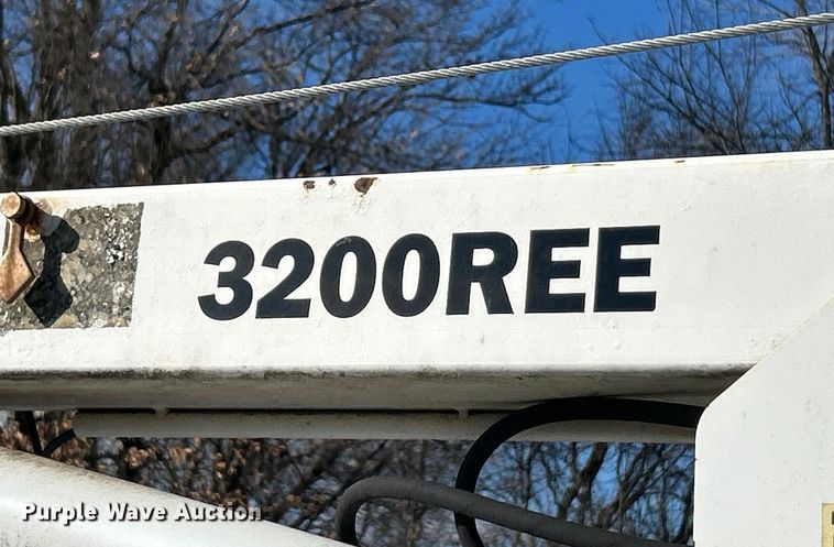 image for item ET6851 2009 Ford  F350 Super Duty  Ext. Cab utility bed pickup truck