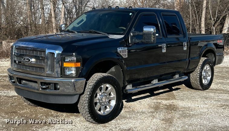image for item ET6852 2008 Ford F250 Super Duty Crew Cab pickup truck