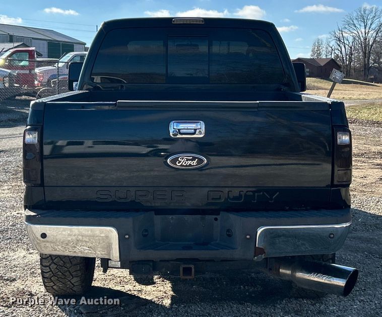 image for item ET6852 2008 Ford F250 Super Duty Crew Cab pickup truck
