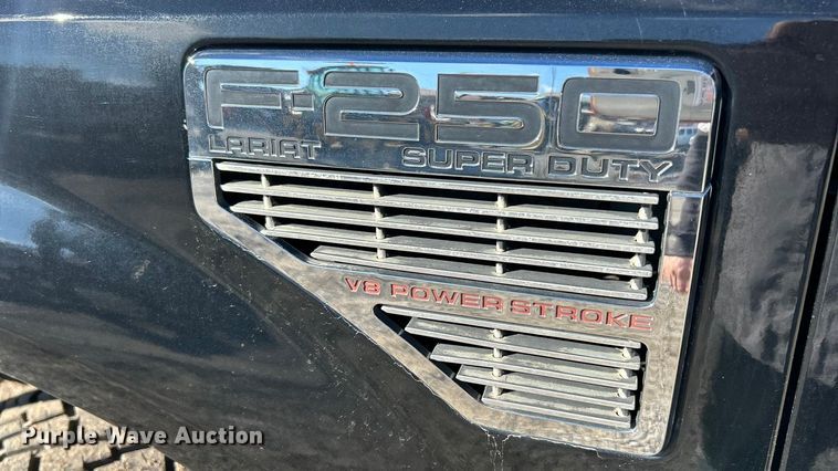 image for item ET6852 2008 Ford F250 Super Duty Crew Cab pickup truck