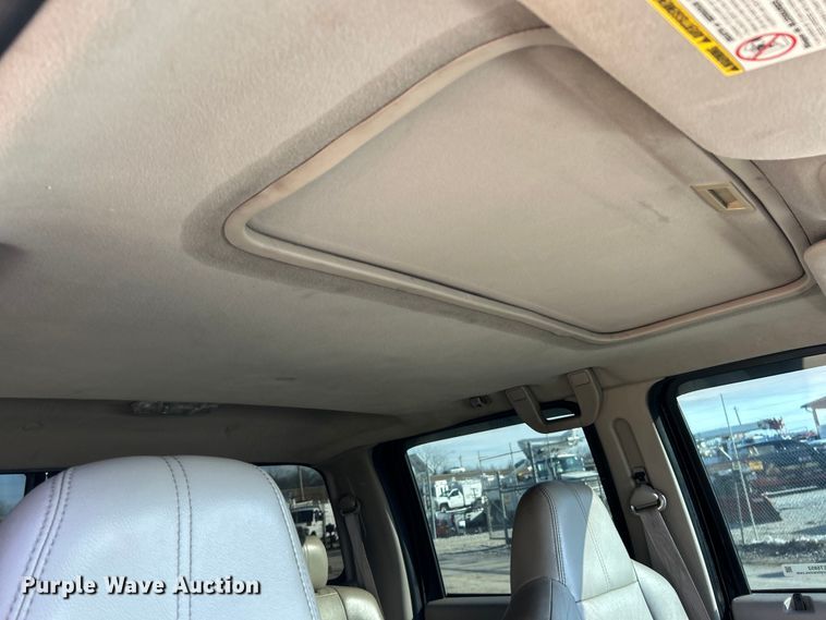 image for item ET6852 2008 Ford F250 Super Duty Crew Cab pickup truck