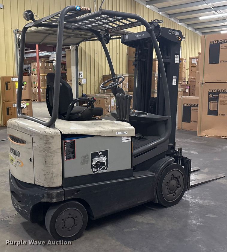 MONTACARGAS ELéCTRICO 2014 CROWN FC452550