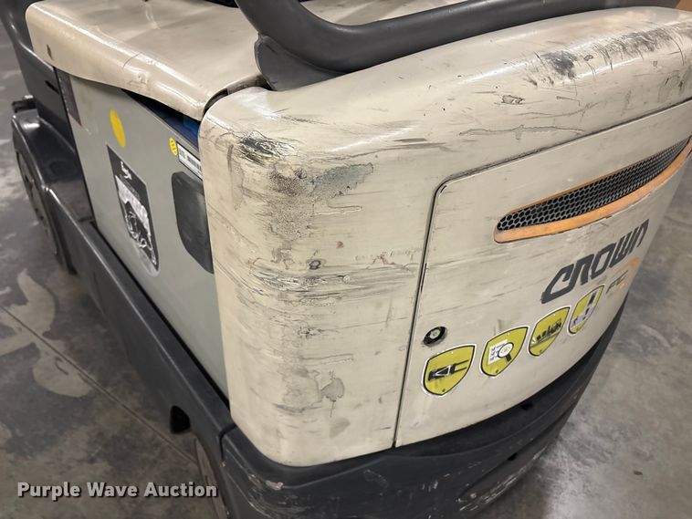 image for item ET8628 2014 Crown FC4525-50 forklift