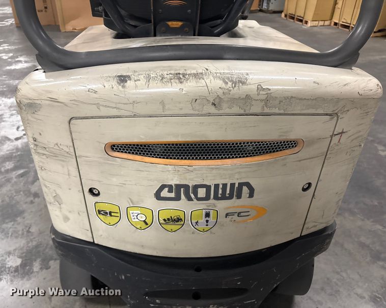 image for item ET8628 2014 Crown FC4525-50 forklift