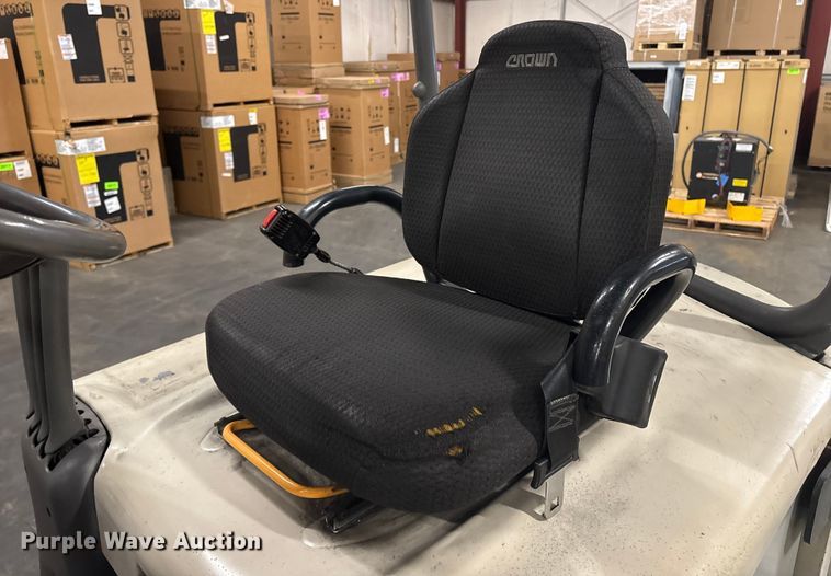 image for item ET8628 2014 Crown FC4525-50 forklift