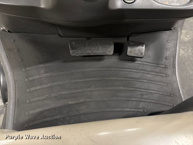 image for item ET8628 2014 Crown FC4525-50 forklift