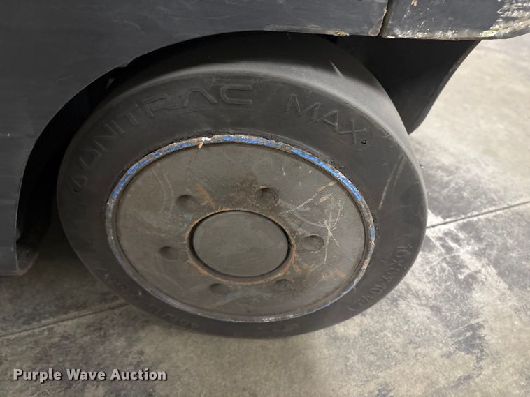 image for item ET8628 2014 Crown FC4525-50 forklift