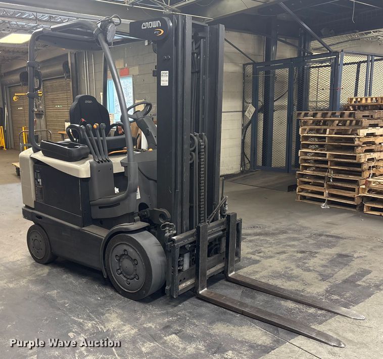 image for item ET8629 2014 Crown FC4515-50 forklift