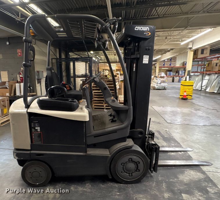 image for item ET8629 2014 Crown FC4515-50 forklift