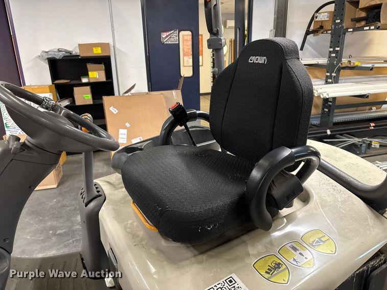 image for item ET8629 2014 Crown FC4515-50 forklift