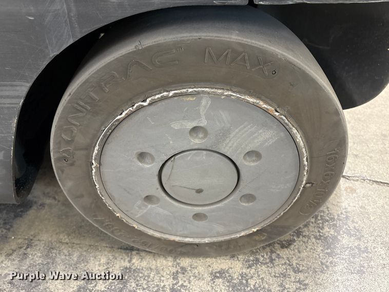 image for item ET8629 2014 Crown FC4515-50 forklift