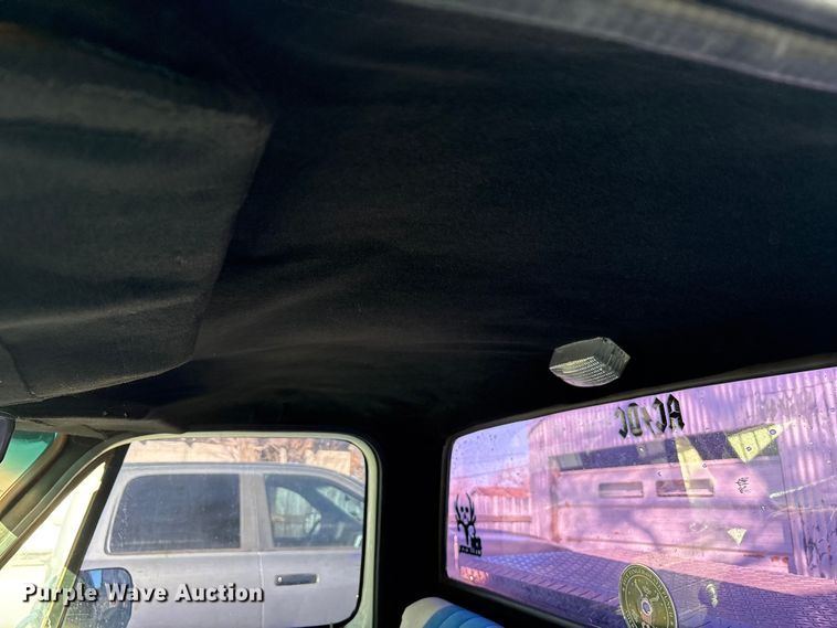 image for item EU4755 1976 Chevrolet K10 pickup truck