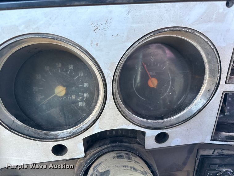 image for item EU4755 1976 Chevrolet K10 pickup truck