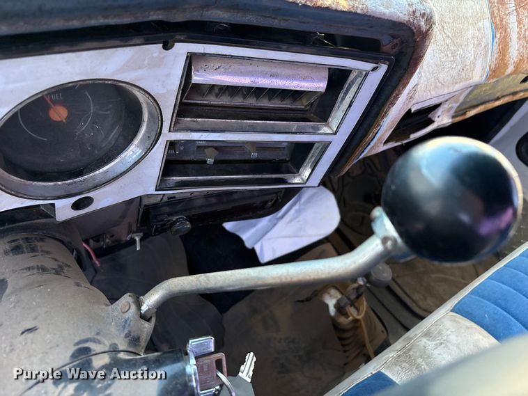 image for item EU4755 1976 Chevrolet K10 pickup truck