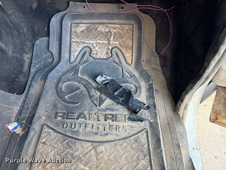 image for item EU4755 1976 Chevrolet K10 pickup truck