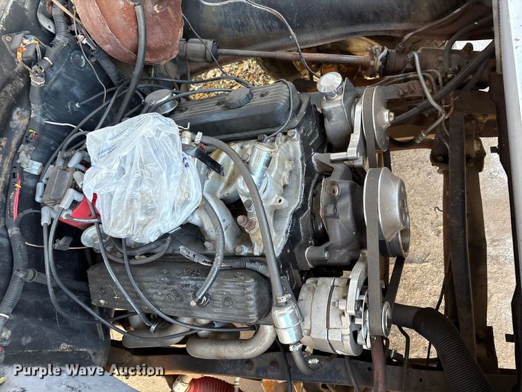 image for item EU4755 1976 Chevrolet K10 pickup truck