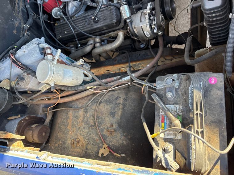 image for item EU4755 1976 Chevrolet K10 pickup truck