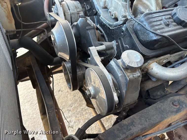 image for item EU4755 1976 Chevrolet K10 pickup truck