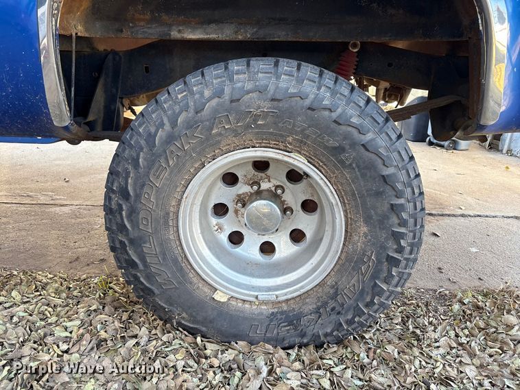 image for item EU4755 1976 Chevrolet K10 pickup truck