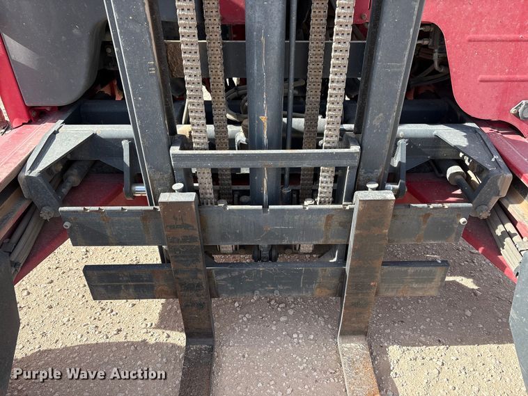 image for item EU4756 2015 Moffett M5501 forklift