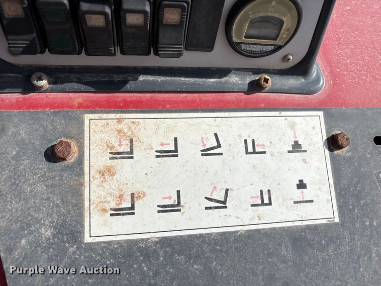 image for item EU4756 2015 Moffett M5501 forklift