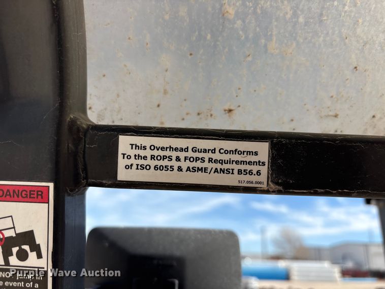 image for item EU4756 2015 Moffett M5501 forklift