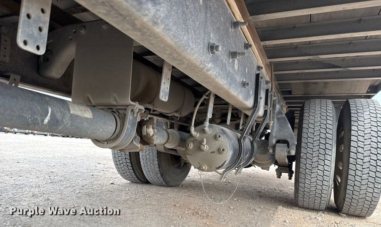 image for item EU5189 2017 Freightliner Business Class M2 box truck