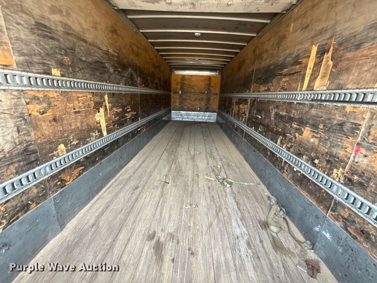 image for item EU5189 2017 Freightliner Business Class M2 box truck