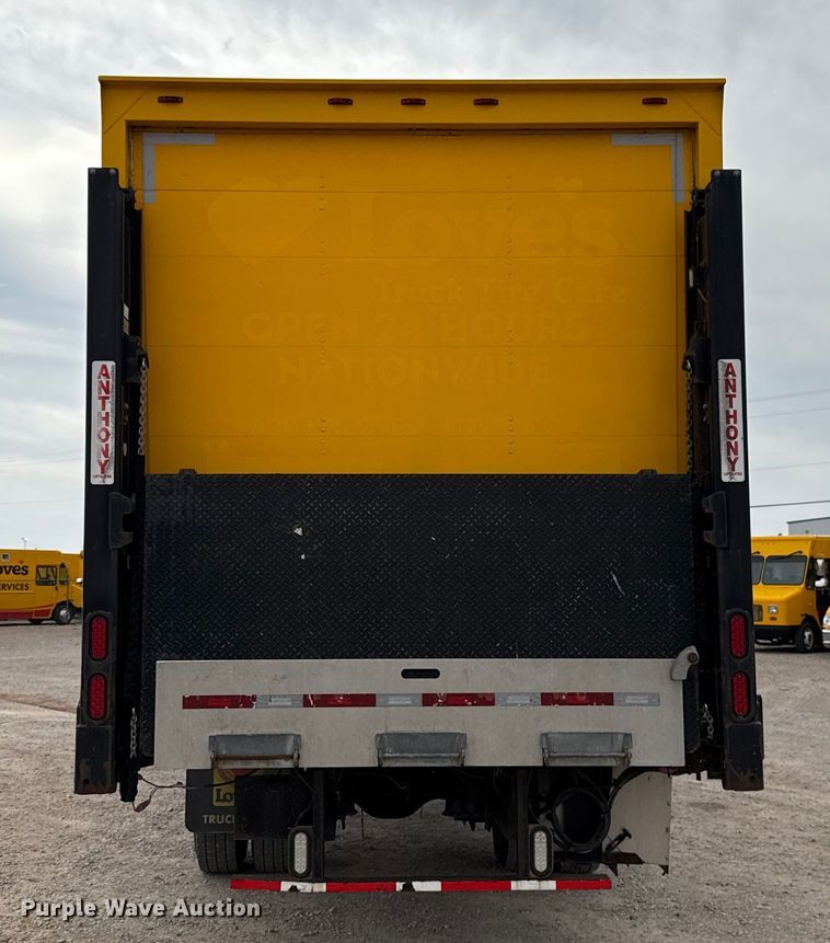 image for item EU5190 2017 Freightliner Business Class M2 box truck